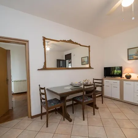 Apartmani Mirjana Umag Exterior foto
